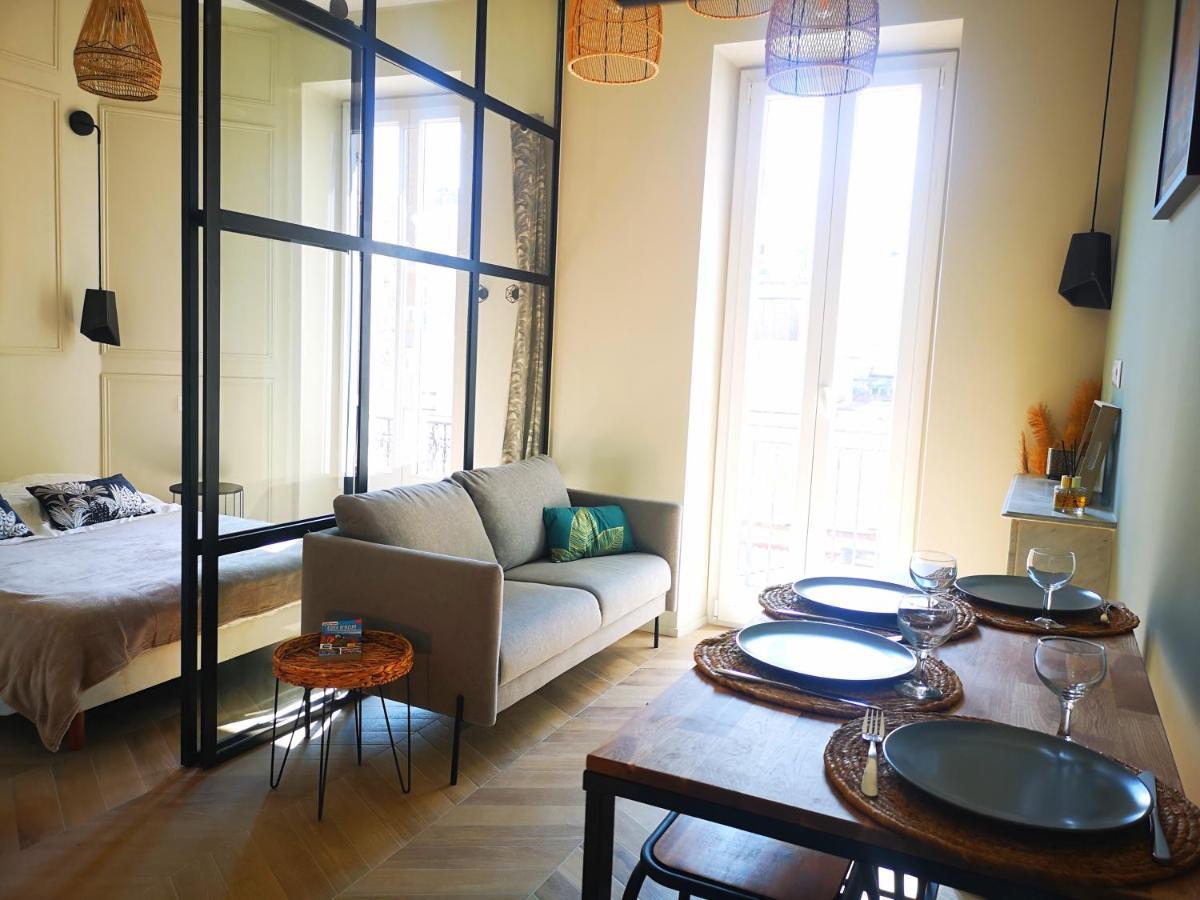 A & K Luxury Appartments Port De Nice Garibaldi Luaran gambar