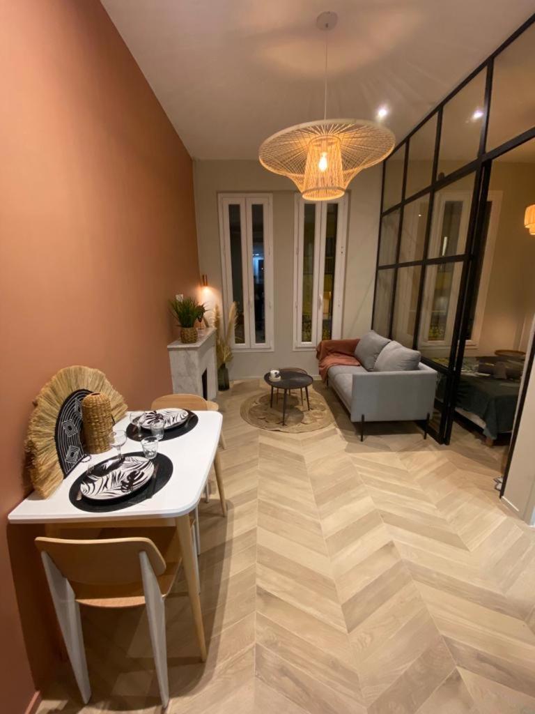 A & K Luxury Appartments Port De Nice Garibaldi Luaran gambar